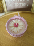 Velvet Blush Petite - daisy bloom candle